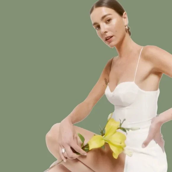 Reformation Juliette - Ivory - Picture 11 of 16